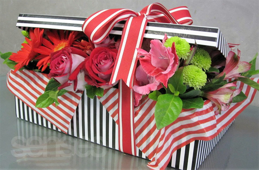 Gift Hampers for Her – Give Her Something Special!